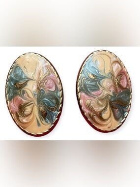 Vintage Swirled Enamel Clip-On Earrings - Gold Tone